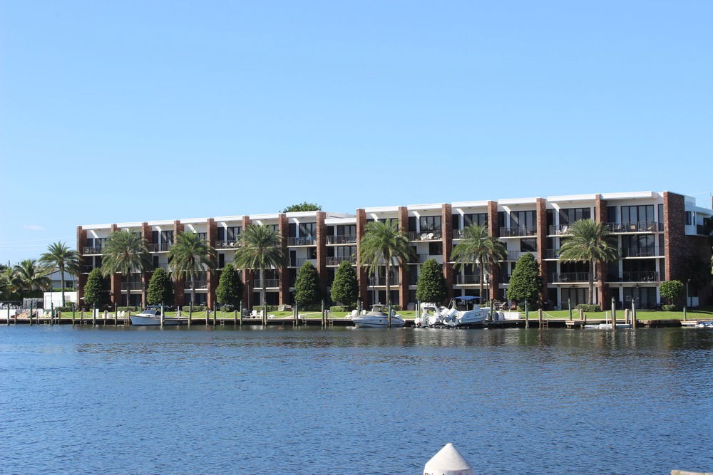 Town Houses at Harbor Beach condo photo 2